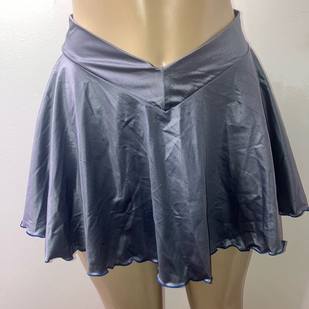 Zuliana Size 2X Silver Lettuce Trim Skater Skirt. Made in USA. New With Tag.